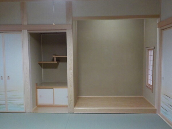 <b>床の間</b>